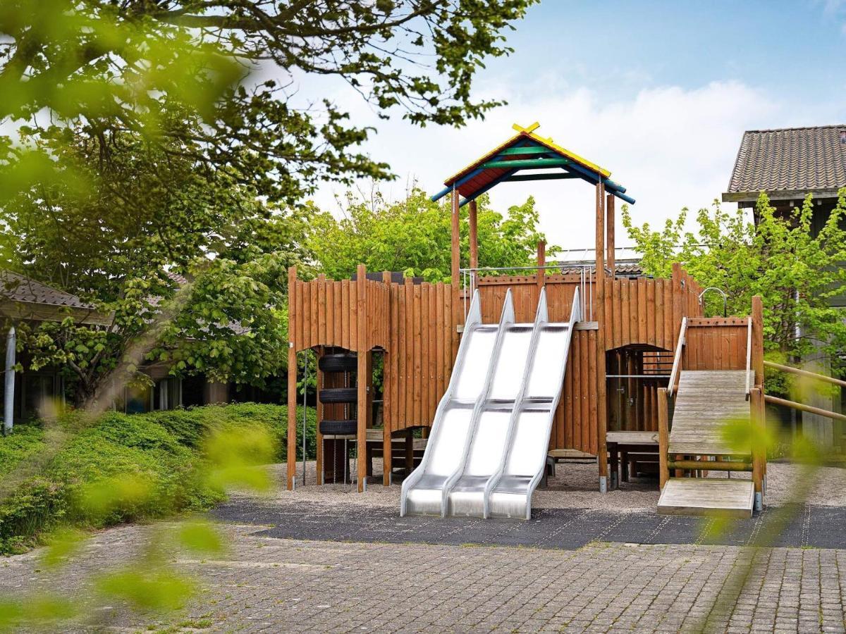 6 Person Holiday Home On A Holiday Park In هِنستهولم المظهر الخارجي الصورة